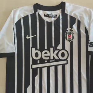Beşiktaş 2026/27 Çubuklu Forma